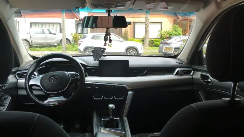 SUV BAIC X35 2020 en buen estado - 3