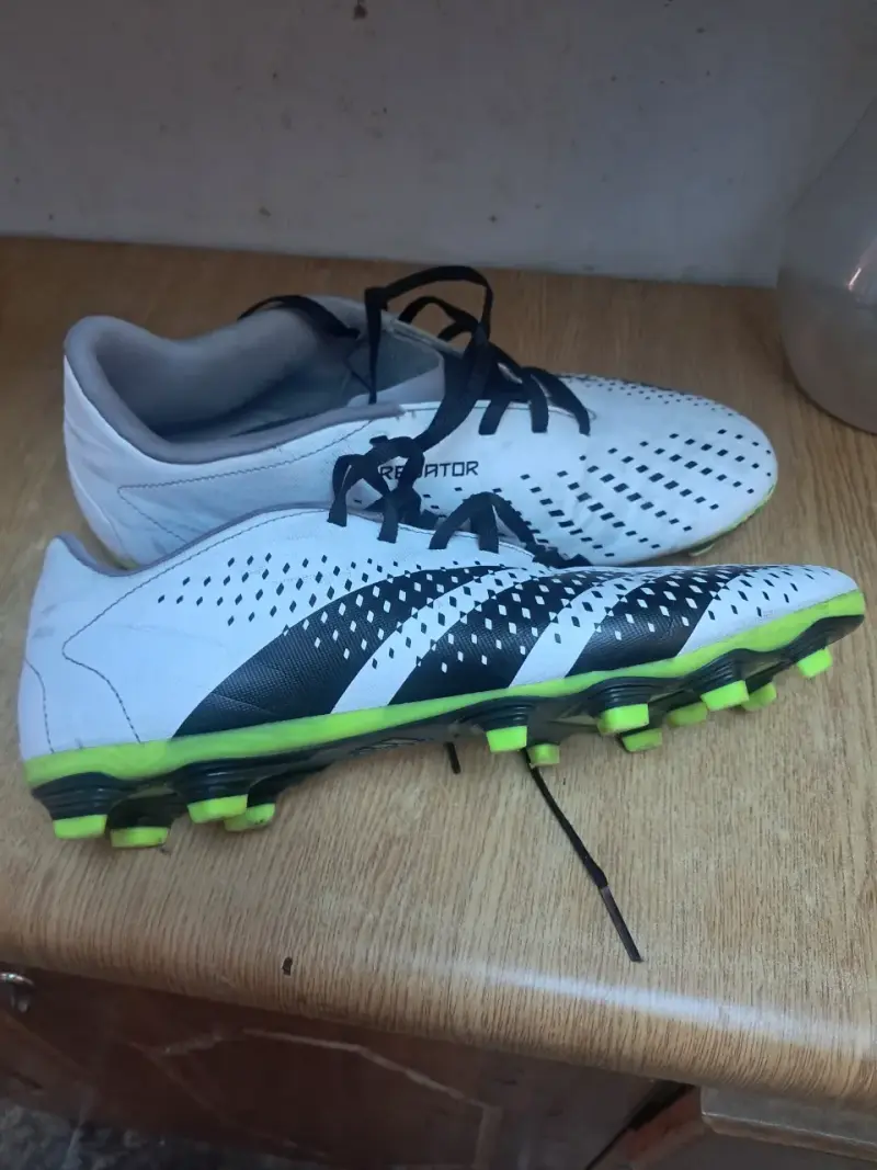 Zapatillas de fútbol Adidas Predator blancas - 4