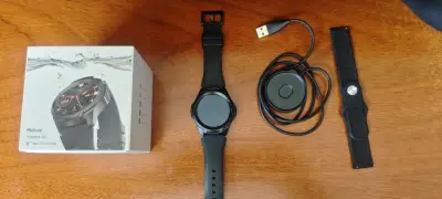 Smartwatch Mobvoi TicWatch S2 con Wear OS - miniatura 2