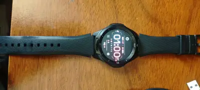 Smartwatch Mobvoi TicWatch S2 con Wear OS - miniatura 5