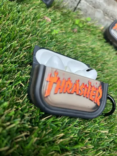 Funda Thrasher para audífonos - miniatura 1