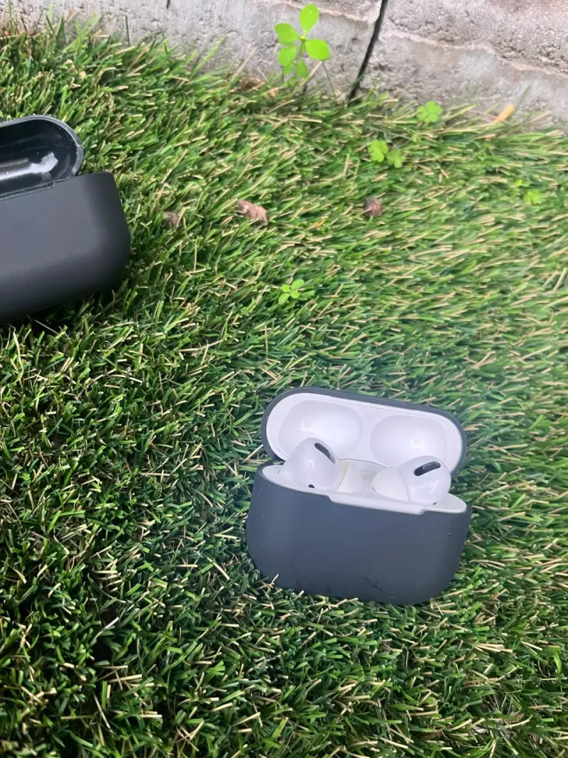 Funda de silicona negra. para AirPods Pro 1-2-3 - 3