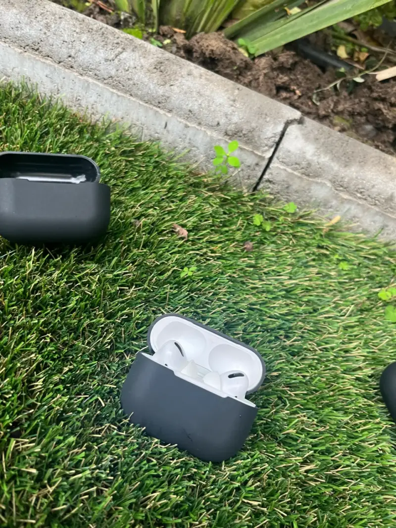 Funda de silicona negra. para AirPods Pro 1-2-3 - 4