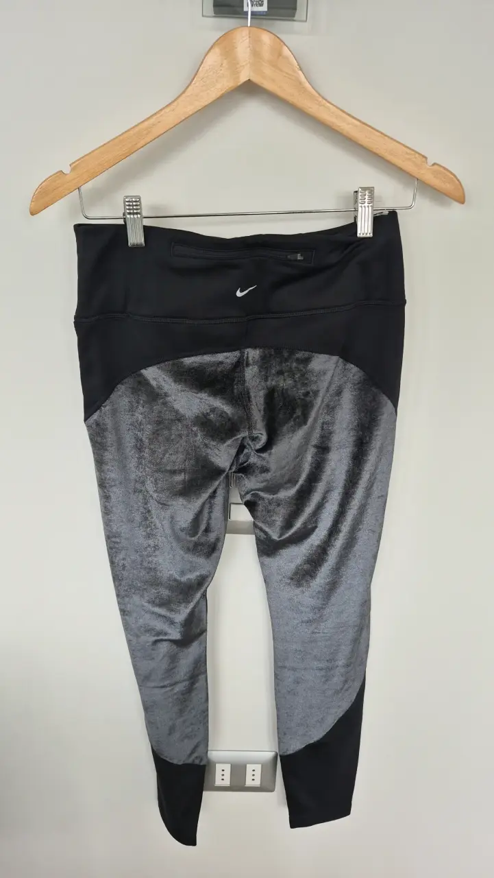 2 Leggings deportivos Nike negros para mujer - 3