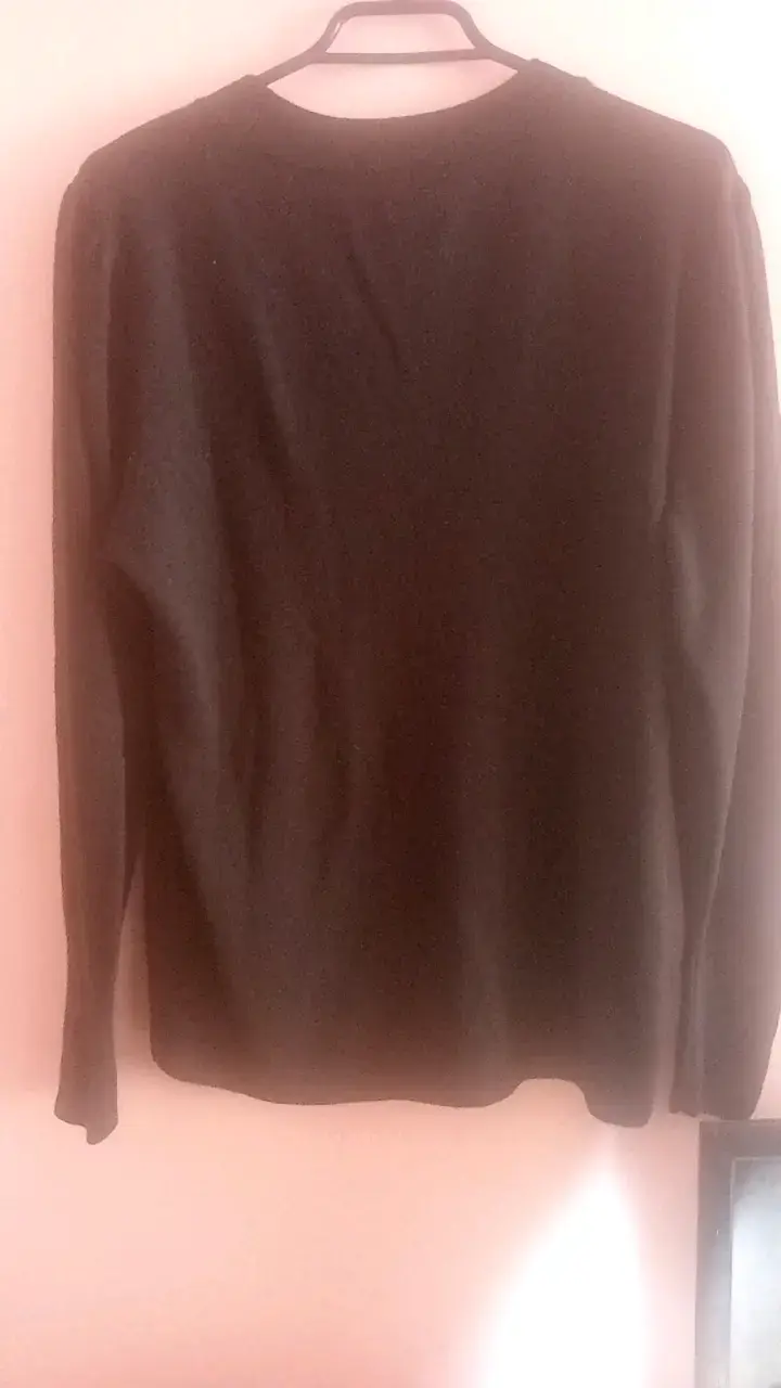 Suéter negro de lana para hombre - 2