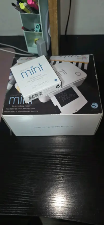 Impresora de sellos Silhouette Mint con accesorios - miniatura 3