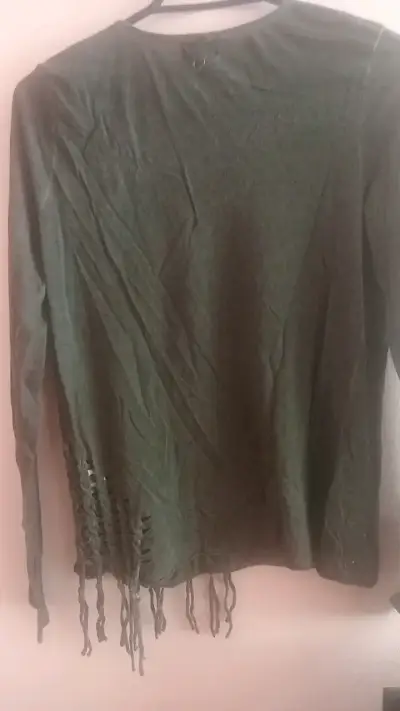 Polera verde oliva Umbro para mujer - miniatura 2