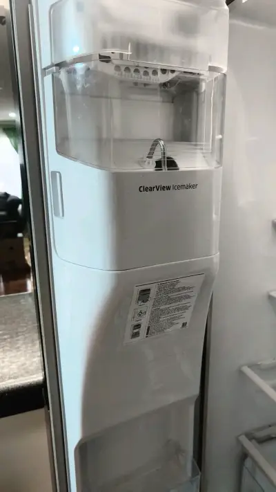 Refrigerador Samsung Side by Side con Dispensador - miniatura 1