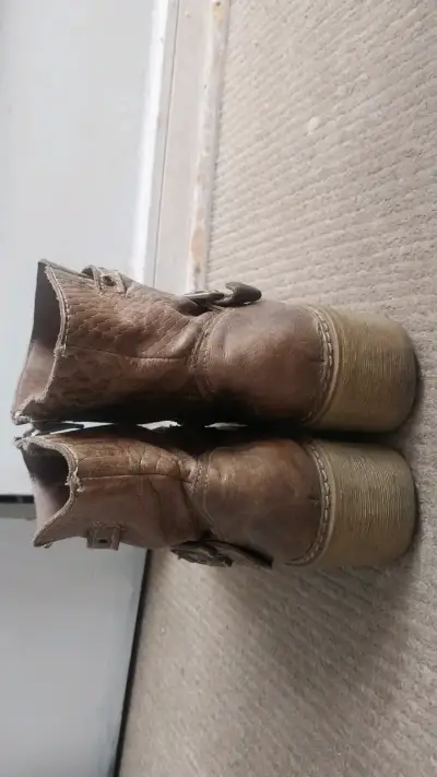 Botines de cuero marrón con hebilla - miniatura 3