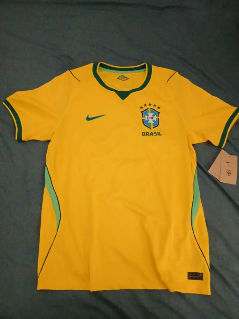 Camiseta de fútbol Brasil Nike amarilla - 1
