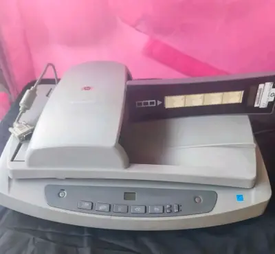 Escáner HP Scanjet 5590 - miniatura 2