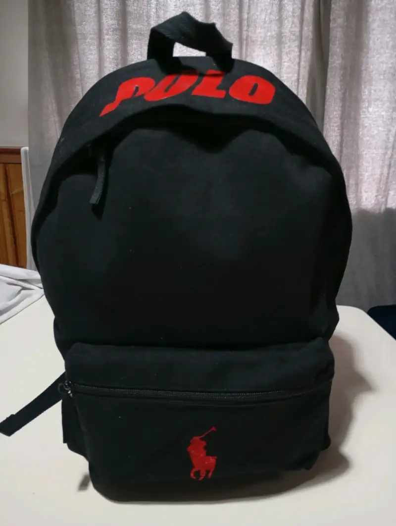 Mochila negra Polo con logo rojo - 1