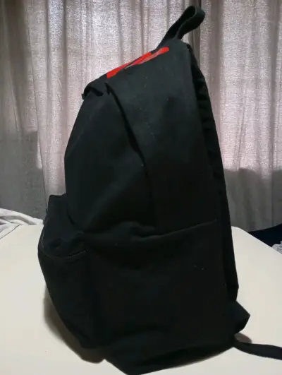 Mochila negra Polo con logo rojo - miniatura 5