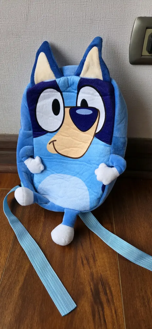 Mochila infantil de peluche azul Bluey - 2