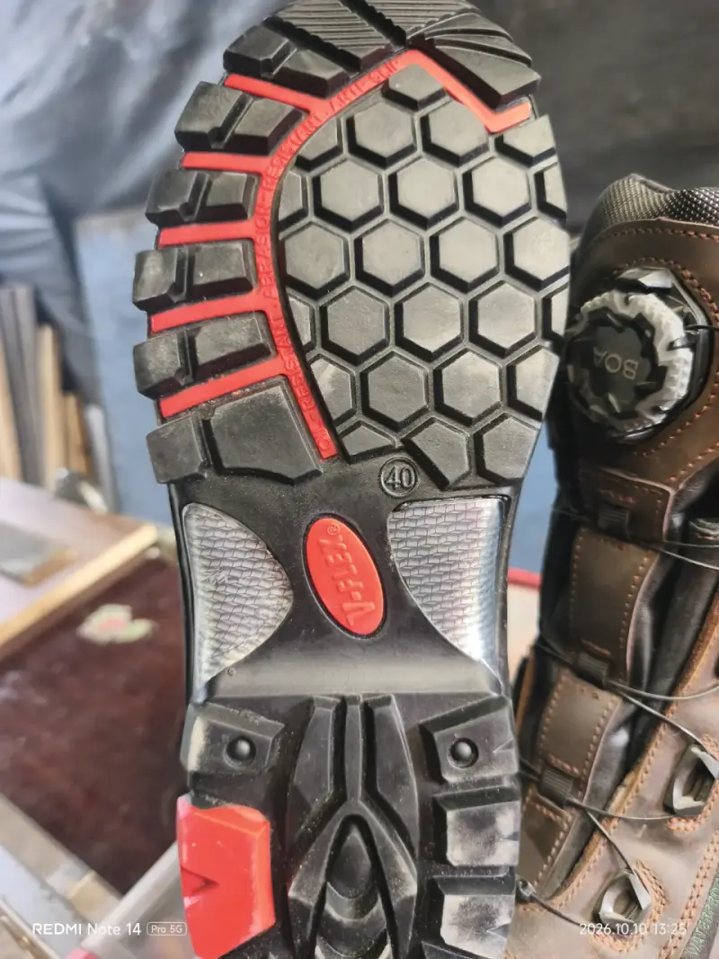 Botas de seguridad con aislamiento Thinsulate - 4