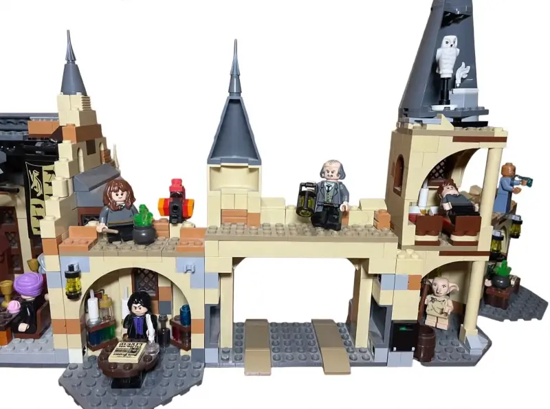 Set de construcción castillo mágico con figuras - 3