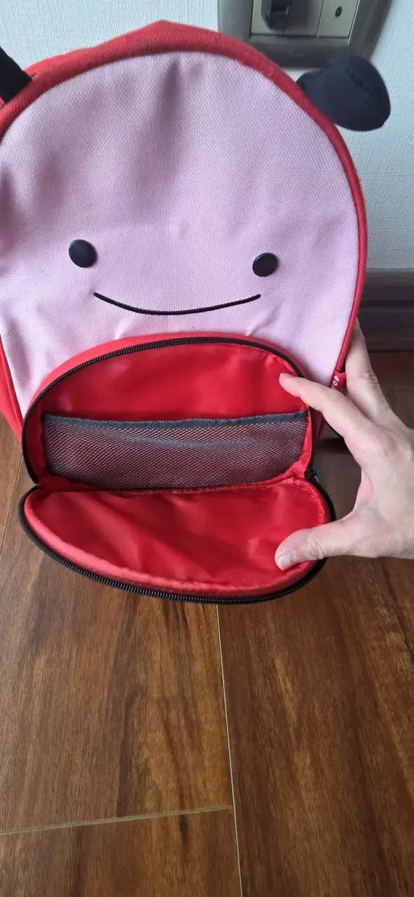 Mochila infantil mariquita Skip Hop - 4