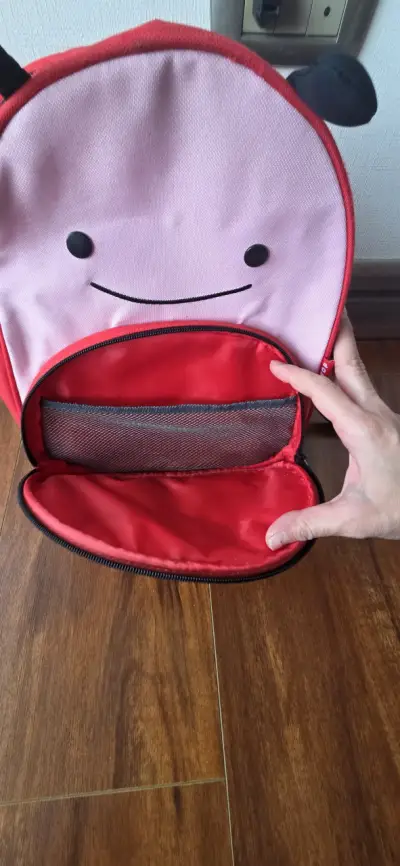 Mochila infantil mariquita Skip Hop - miniatura 4