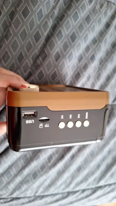Radio retro portátil Audiolab con Bluetooth - miniatura 4