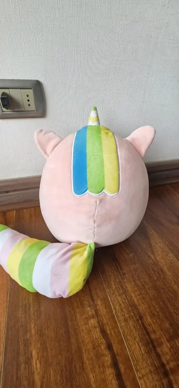 Peluche unicornio rosado con cola arcoíris - 5