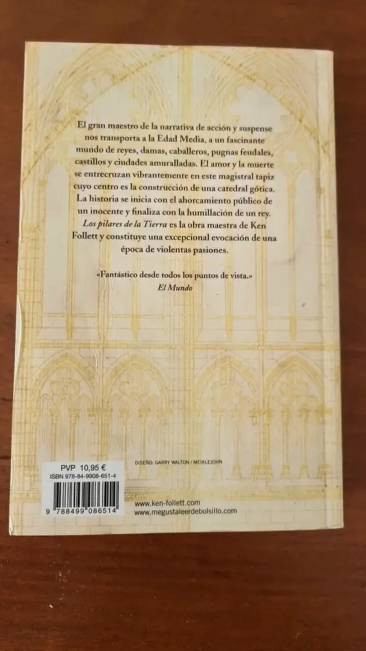 Libro 'Los Pilares de la Tierra' de Ken Follett - 2