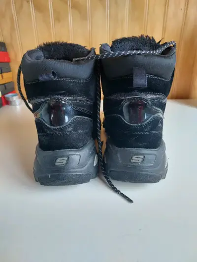 Botas de invierno Skechers negras para mujer - miniatura 3