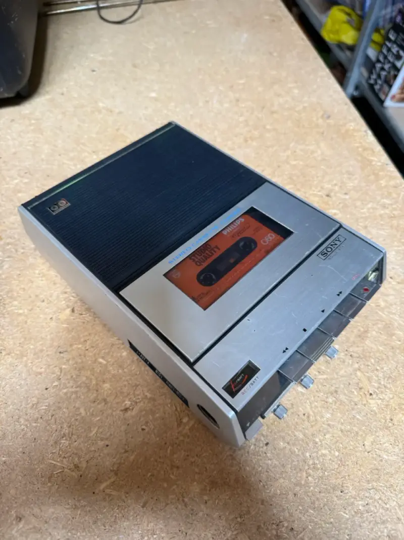 Deck portatil Sony TC-124 - 2