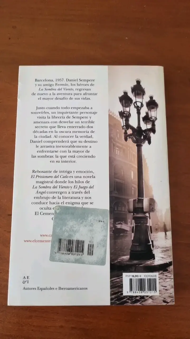Libro El Prisionero del Cielo de Carlos Ruiz Zafón - 2
