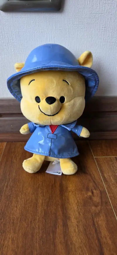 Peluche de oso con impermeable azul - miniatura 1