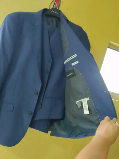 Traje azul marino con chaleco David Marc - miniatura 4