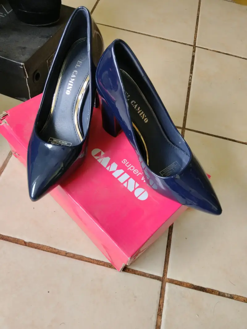 Zapatos de tacón azul - 1