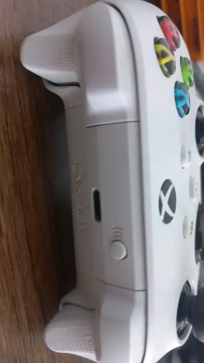 Control inalámbrico blanco para Xbox - miniatura 2