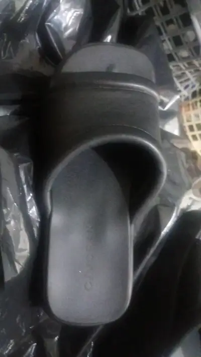 Sandalias negras de plataforma para mujer - miniatura 2