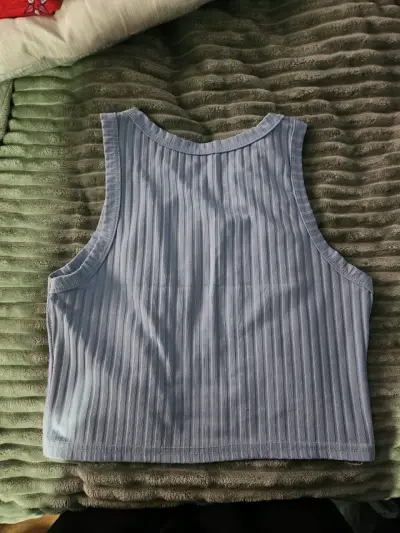 Top sin mangas azul claro para mujer - miniatura 2
