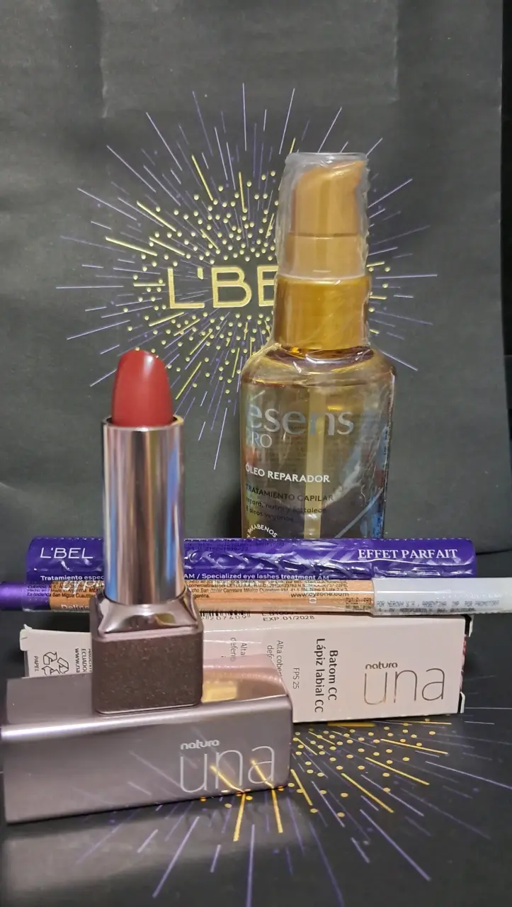 Set de maquillaje Natura y L'Bel con labial y óleo