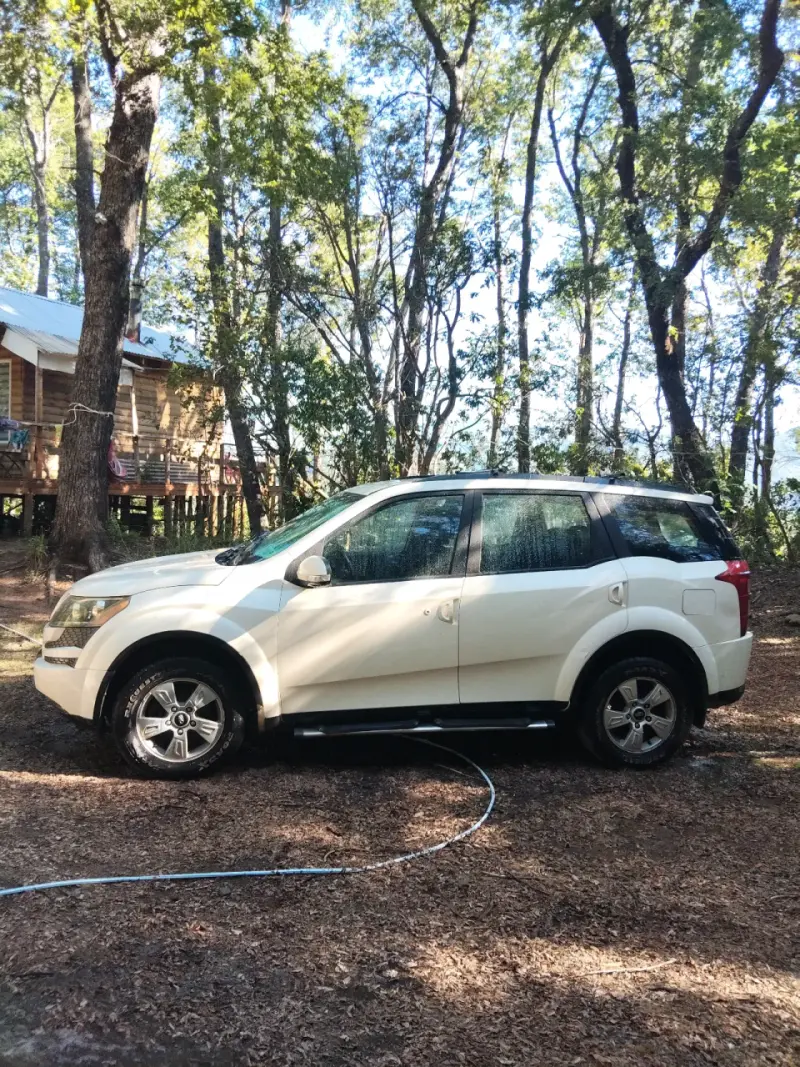 Mahindra XUV500 Full Equipo 2015 - 6