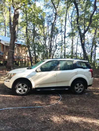 Mahindra XUV500 Full Equipo 2015 - miniatura 6