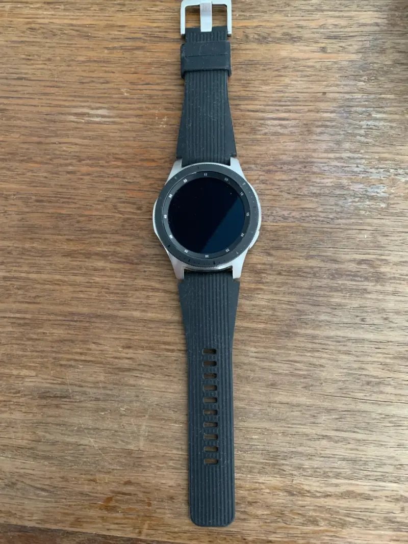 Samsung Galaxy Watch 46mm Bluetooth en buen estado - 3
