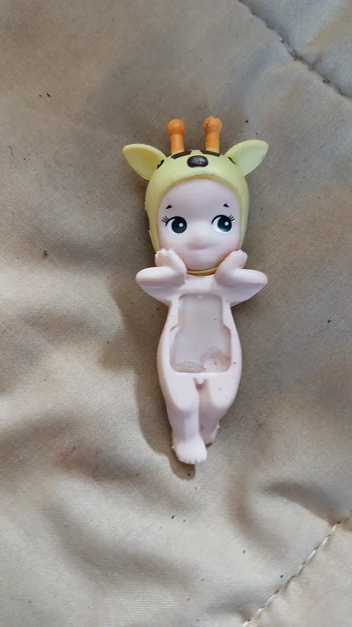 Figura de juguete bebé disfraz jirafa/ sonny angel