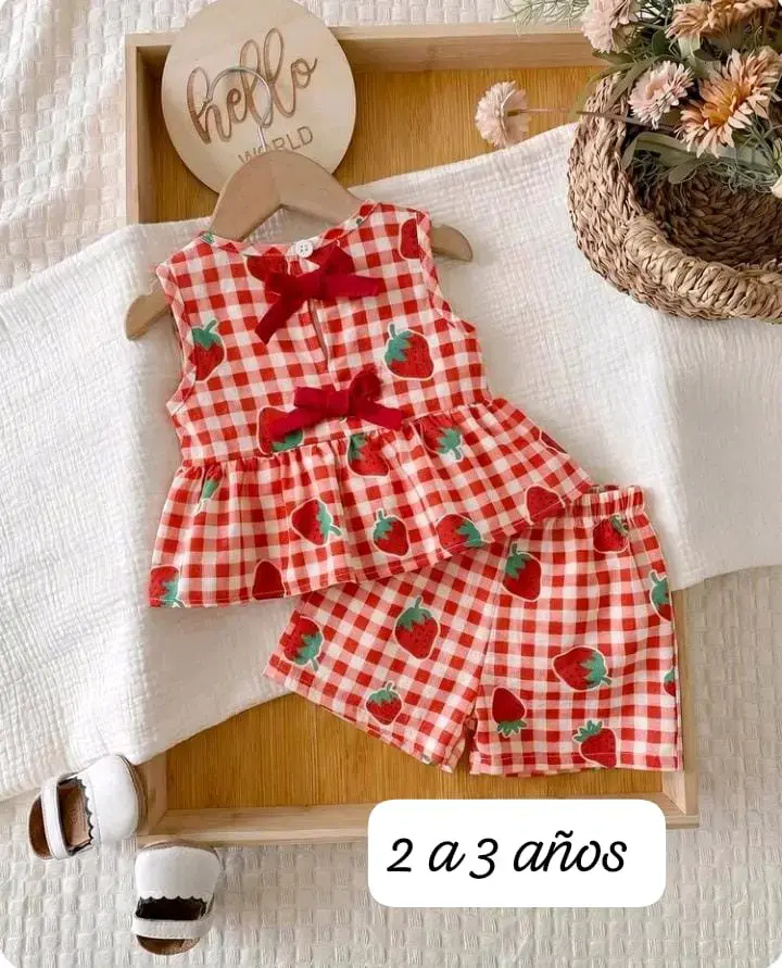 Conjunto de ropa infantil a rayas para niñas - 4