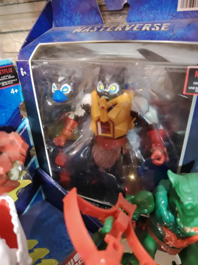 Figura de acción Masterverse Stinkor de He-Man - 1
