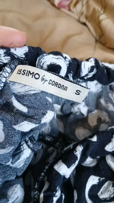 Conjunto de ropa estampado ISSIMO by Corona - miniatura 4