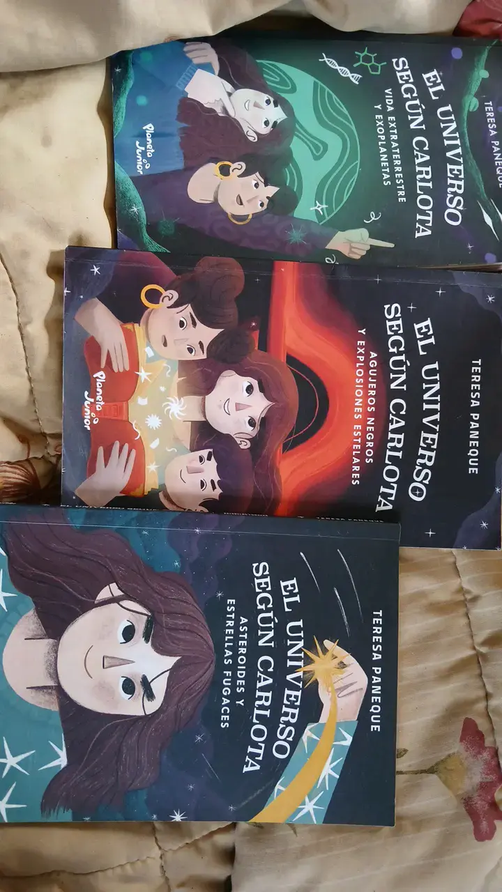 Colección de libros 'El Universo Según Carlota' de Teresa Paneque