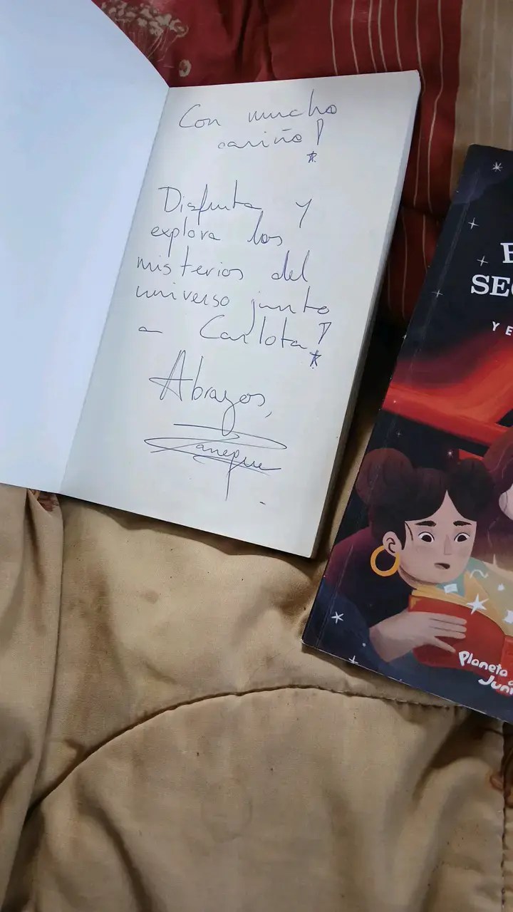 Colección de libros 'El Universo Según Carlota' de Teresa Paneque - 4