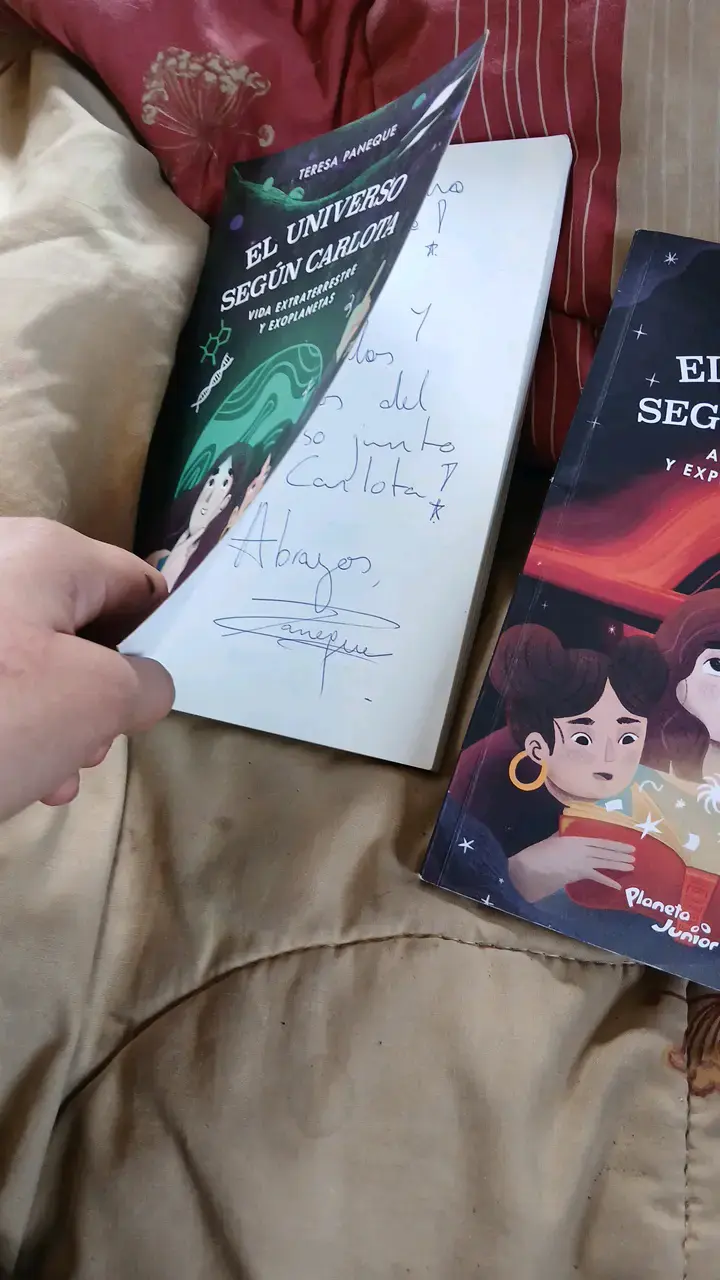 Colección de libros 'El Universo Según Carlota' de Teresa Paneque - 5