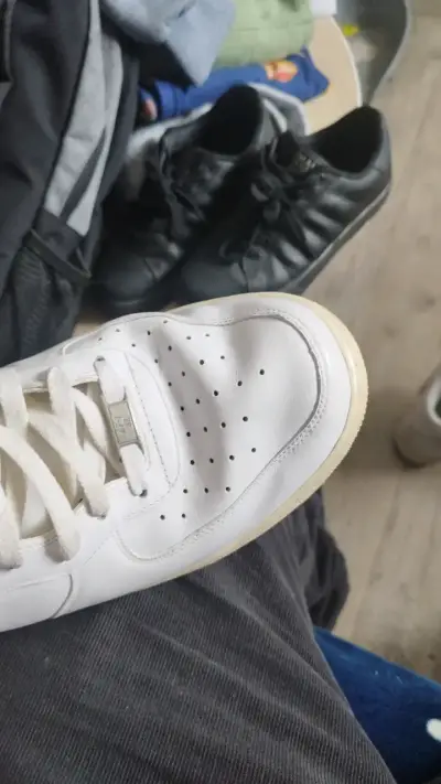 Zapatillas deportivas blancas Nike Air Force - miniatura 2