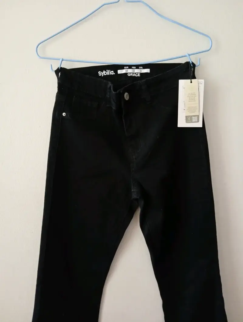 Pantalones acampanados negros Sybilla Grace - 2