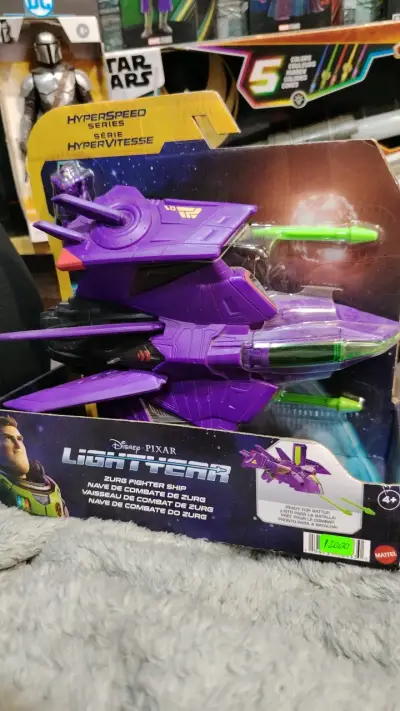 Nave de Combate Zurg Lightyear Disney Pixar - miniatura 1