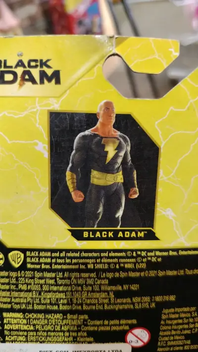 Figura de acción Black Adam DC Comics - miniatura 4
