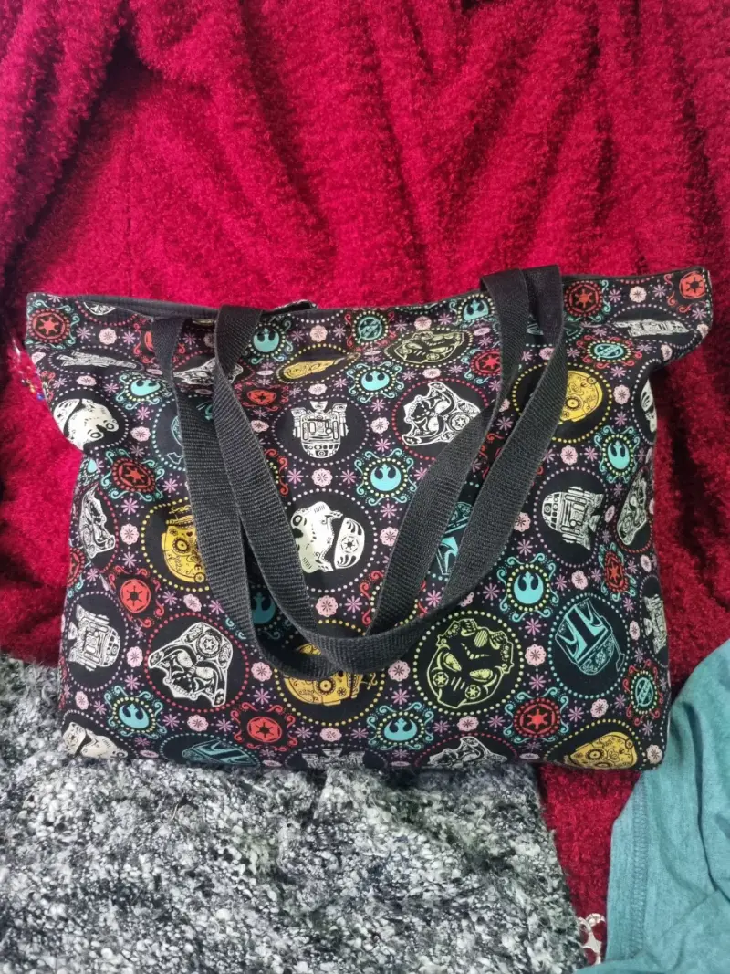 Tote estampado Star Wars. - 1